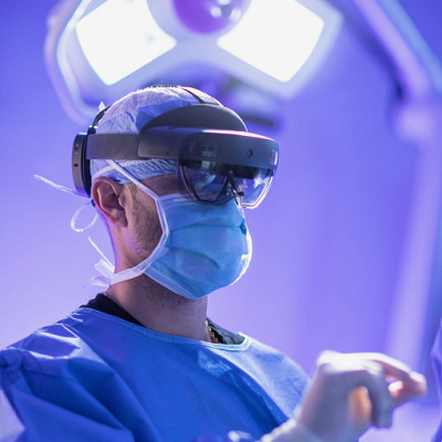 Surgery Meets the Metaverse - SPINEMarketGroup